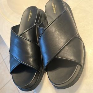 Cole Haan Women's 2.Zerogrand Criss Cross Slide Sandal